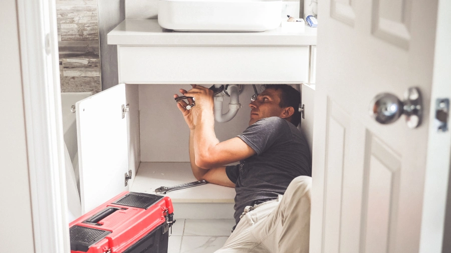 How Drain Services Prevent Costly Plumbing Emergencies in Greenwich CT